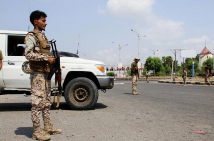 القبض على خلية تعمل على تجنيد الشباب لصالح الحوثيين في عدن