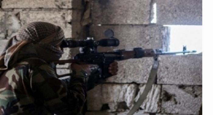  قناص حوثي يقتل طفلاً في لحج