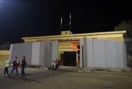 القت بالآف الاطنان من المساعدات الغذائية على غزة.. مصر تؤكد.. "معبر رفح" مفتوح "ولم يغلق أبدا من جانبنا"