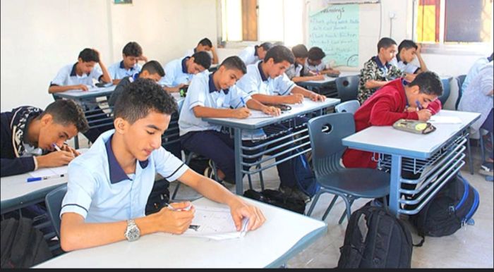  دعوات لإعادة تحديد رسوم المدارس الخاصة مع استمرار إضراب المعلمين