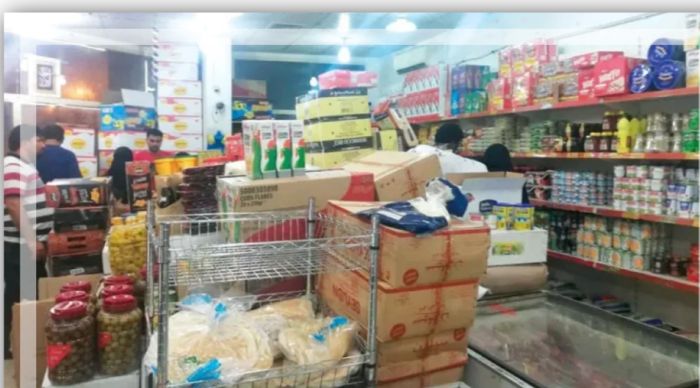  بعد أسبوعين من تراجع أسعار الصرف .. ثبات أسعار السلع والخدمات يشعل الغضب في مناطق الحكومة اليمنية