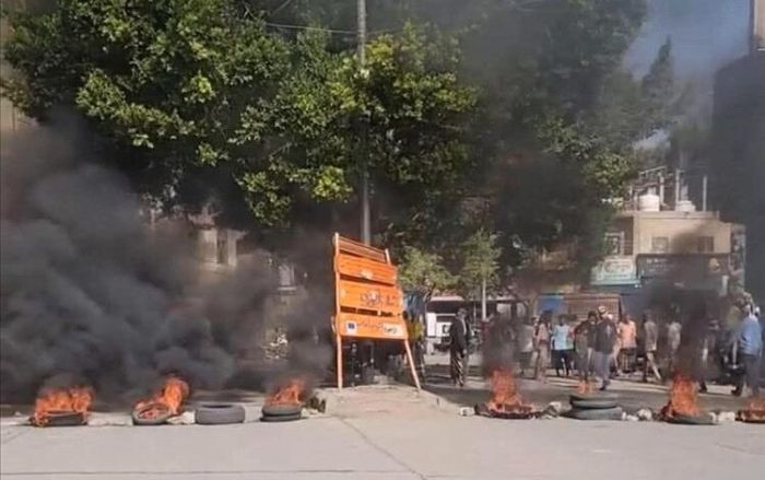 تعز.. احتجاجات غاضبة بسبب أزمة انقطاع المياه وتدهور الخدمات