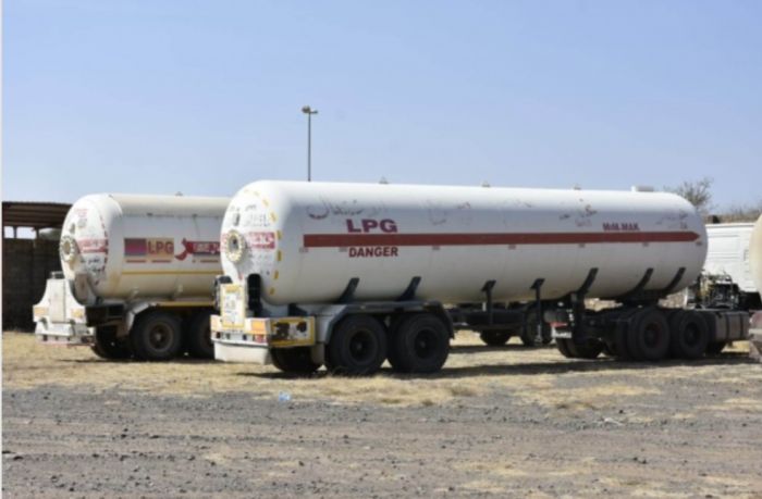  أعلنوا الإضراب .. وكلاء الغاز في تعز يتهمون الشركة بالتحايل على حصصهم