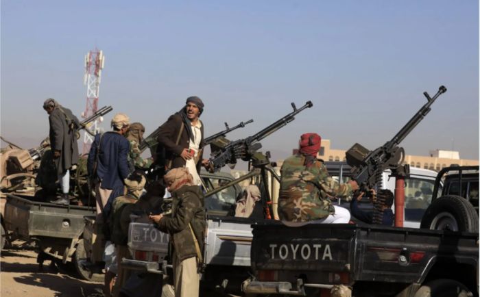  باختطافها أمين عام حزب المؤتمر الشعبي.. عصابة الحوثي تخل بالتعددية وترفع منسوب رفضها الشعبي