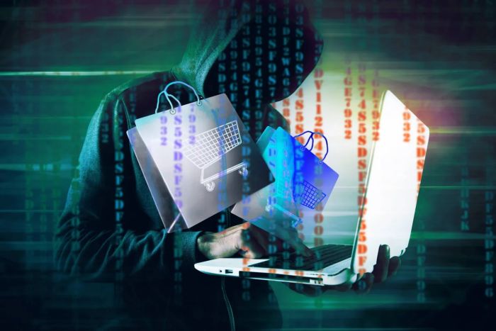 الحكومة: الحوثيون سرقوا قواعد بيانات ملايين اليمنيين ونقلوها إلى خوادم إيرانية