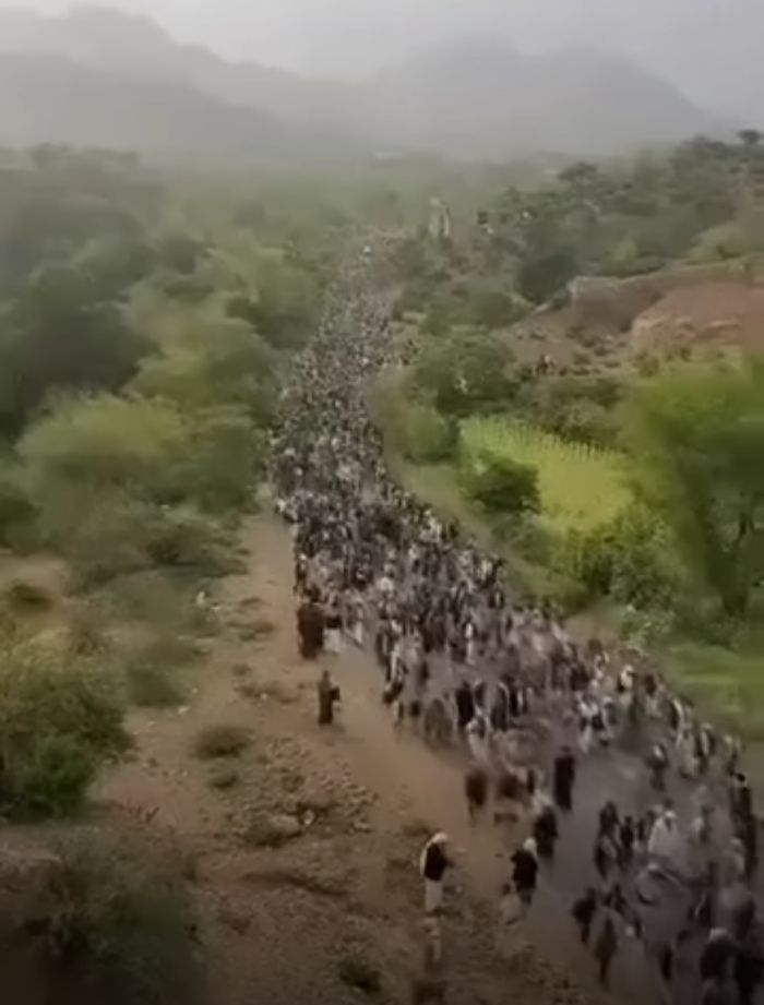  مظاهرة غاضبة في وصاب بذمار ضد عصابة الحوثي