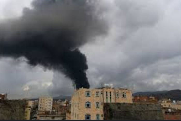  عصابة الحوثي تستنجد بالمبعوث الأممي لوقف القصف الإسرائيلي على قياداتها