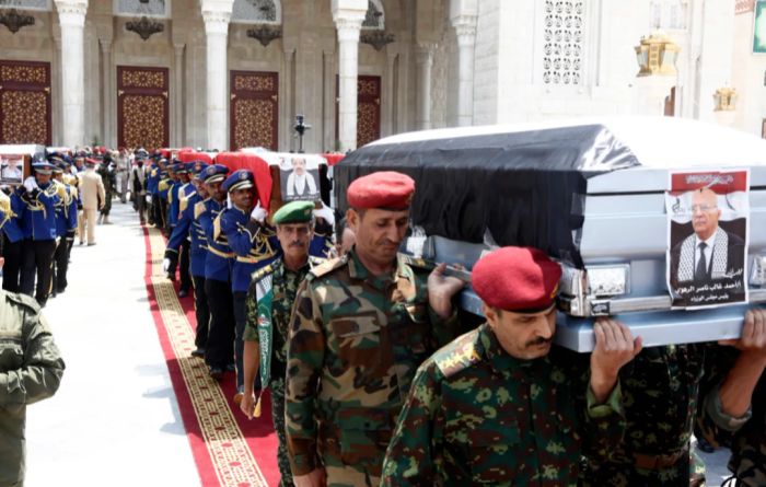  وسائل إعلام أمريكية وإسرائيلية تكشف كواليس استهداف حكومة الحوثيين في صنعاء