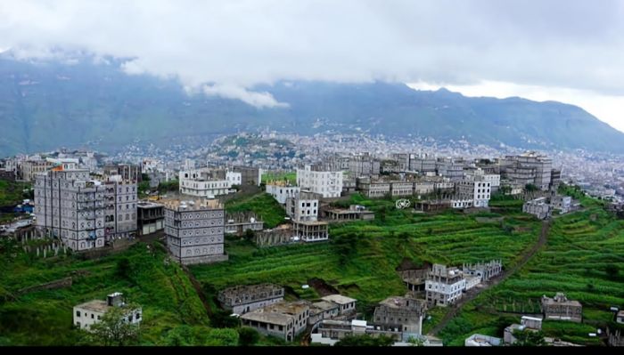  مقتل 3 أطفال دهسًا بسيارة قيادي حوثي في إب