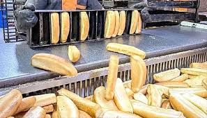  مُلاك الأفران بتعز يطالبون بإعادة النظر في تسعيرة «الروتي» ونفاد  مخزون الدقيق بعدن