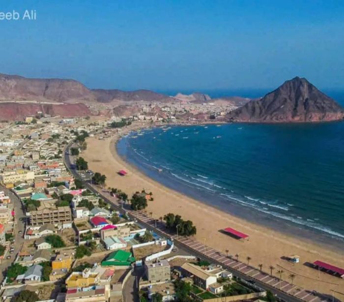  4 قتلى وجرحى باشتباكات في عدن