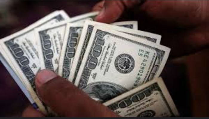  الكشف عن نهب عصابة الحوثي ملياري دولار خلال تسع سنوات