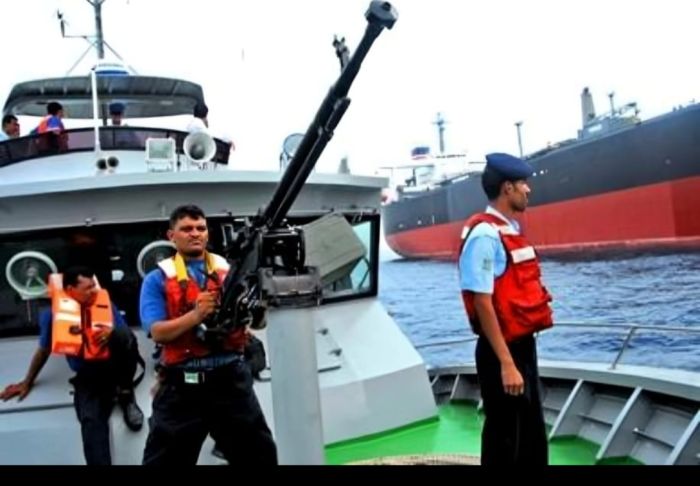  التزام بريطاني بدعم خفر السواحل اليمنية