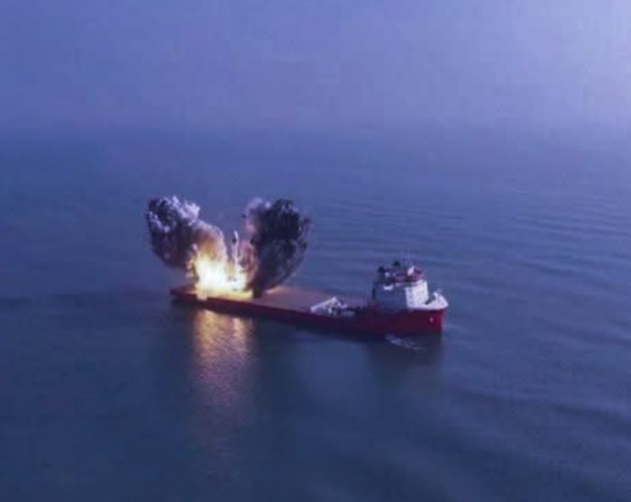  تحذير بريطاني للسفن التجارية من مخاطر عالية في البحر الأحمر