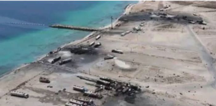  هجمات غامضة بطائرات مسيرة تستهدف ميناء رأس عيسى في الحديدة