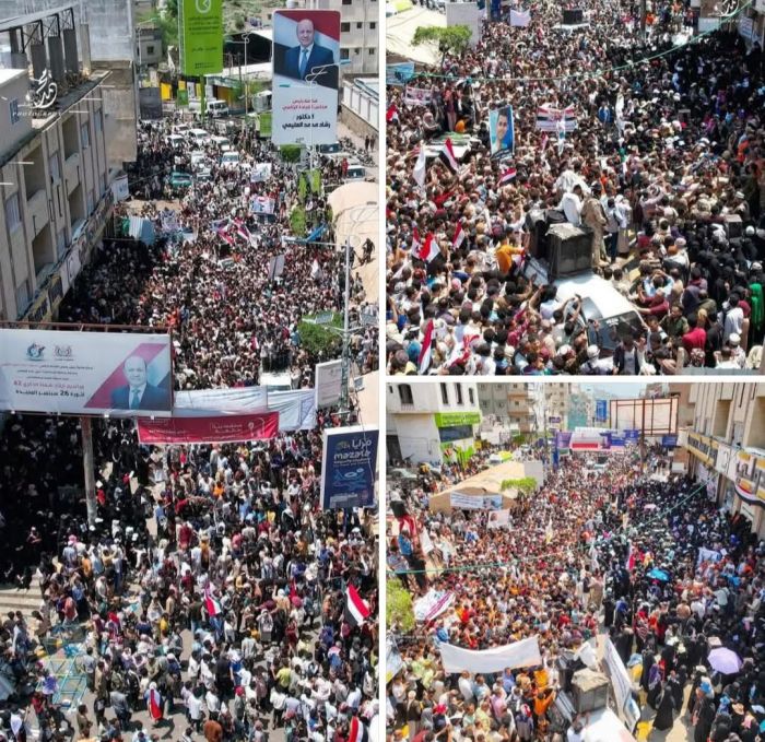  ناشطون: مسيرة تعز تفويض شعبي لإقالة الفاسدين والمتورطين بالانفلات الأمني