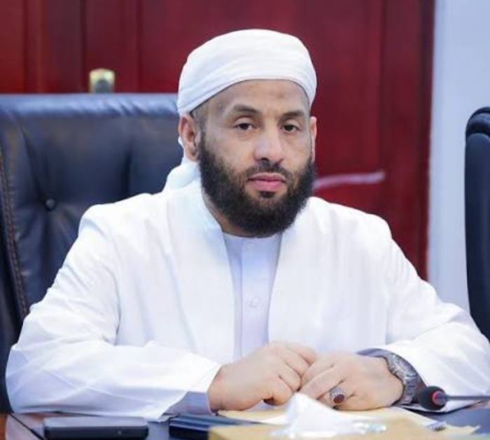  وزير الأوقاف يوجّه بتخصيص خطبتي الجمعة لإحياء معاني ثورتي سبتمبر وأكتوبر