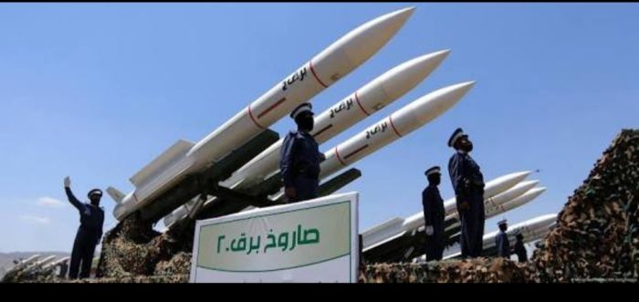 سخرية واسعة.. الحوثيون يرسلون "صاروخ الخميس" إلى إسرائيل