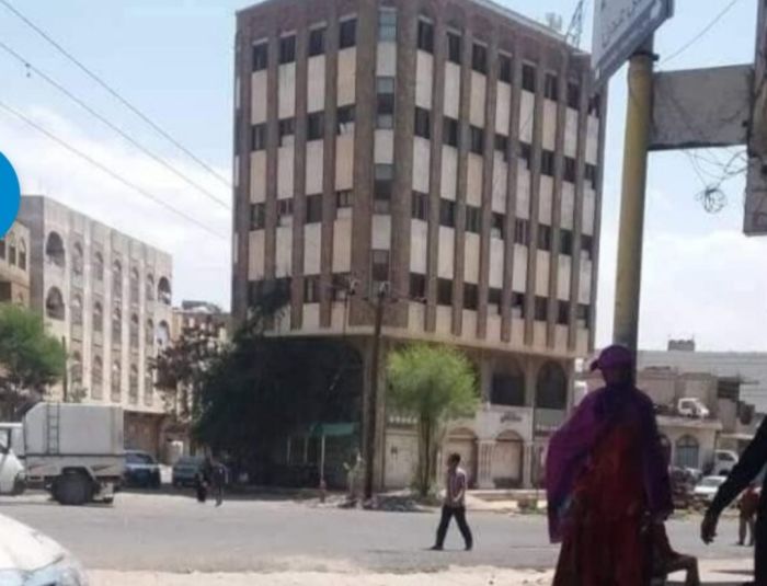  الإخوان يُفشلون تشكيل لجنة تقصي الحقائق بتعز ويعتقلون وكيل تسليم مستشفى المستقبل لمالكه