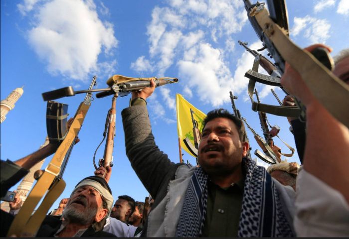  تقرير لرويترز يكشف استغلال الحوثيين للأزمة الإنسانية في اليمن