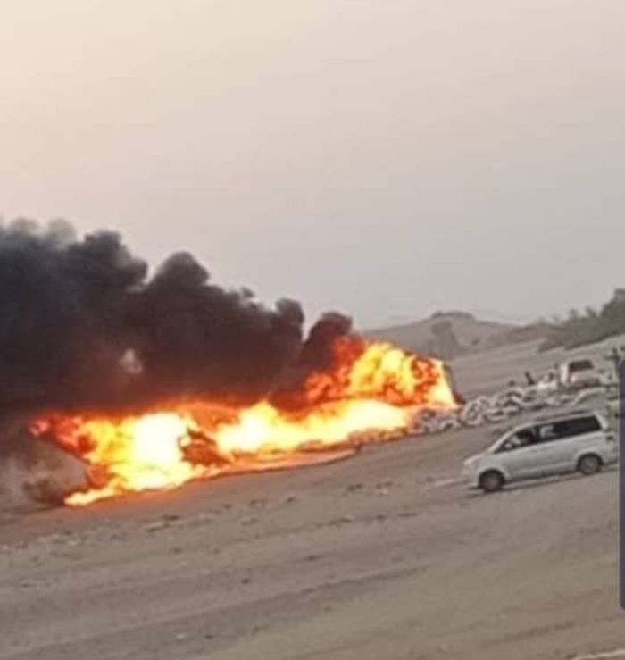  وفاة 14 شخصًا في حادث مروّع على الطريق الدولي شرق اليمن