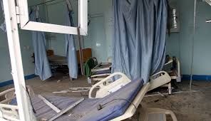  تضرر مستشفى المحفد جراء انفجار مفخختين لتنظيم القاعدة في أبين