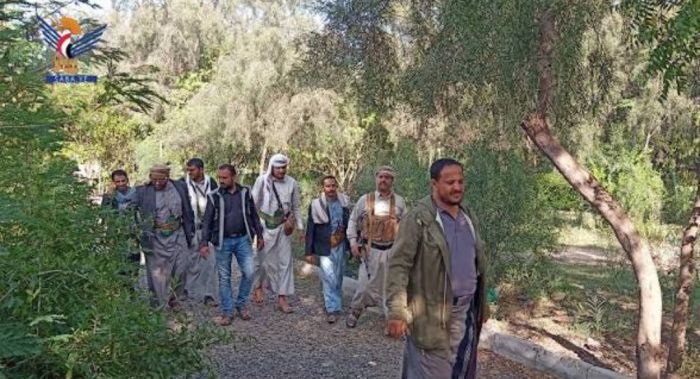  عصابة الحوثي تعبث بمخططات الشوارع والأماكن العامة في الحوبان – تعز