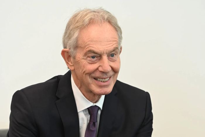 «فايننشال تايمز»: دول عربية وإسلامية تُبدي مخاوفها من ضم توني بلير إلى «مجلس السلام» بعد حرب غزة