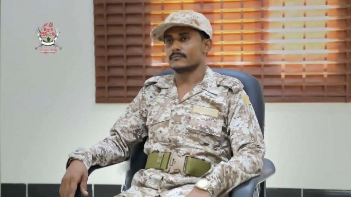 اكد افتقارها للذخائر وتعتمد على مقاتلين اطفال وأميين.. قيادي عسكري حوثي يكشف عن تدهور الأوضاع الداخلية لجبهات الحوثيين