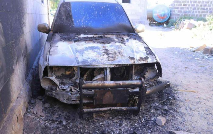  مجهولون يحرقون سيارة مواطن في إب