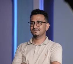 توكل كرمان.. دفعت بها جائزة للواجهة فعاشت الوهم