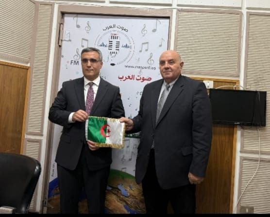 صوت العرب تحتفل بالعيد الـ71 لثورة الجزائر المجيدة