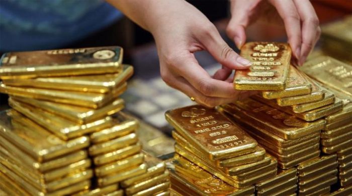 الذهب يرتفع وسط بيانات وظيفية أمريكية ضعيفة وتوقعات خفض الفائدة