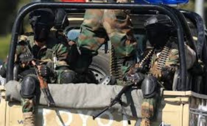  مليشيا الحوثي تدفع بتعزيزات ضخمة إلى الجبهات وتستقدم مقاتلين أفارقة