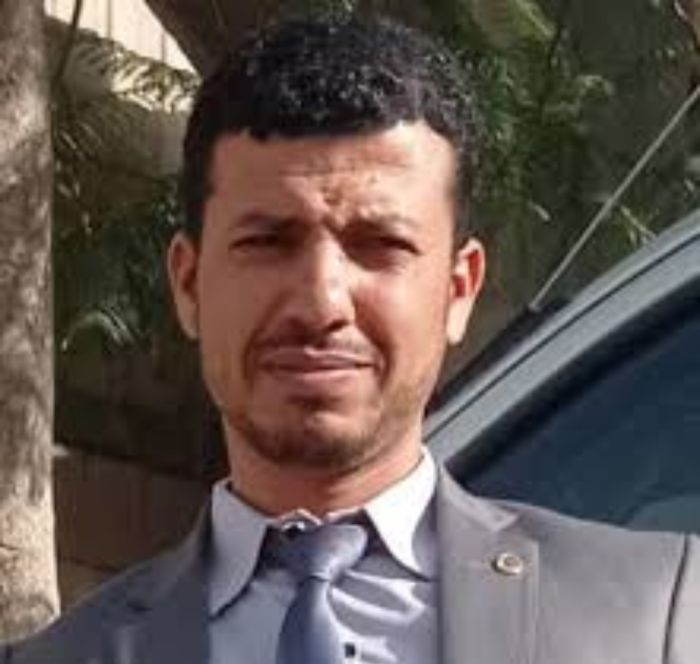  من يدقّ الماء؟ ومن يصنع السم؟ .. قصة اليمن التي لم تُروَ بعد!  