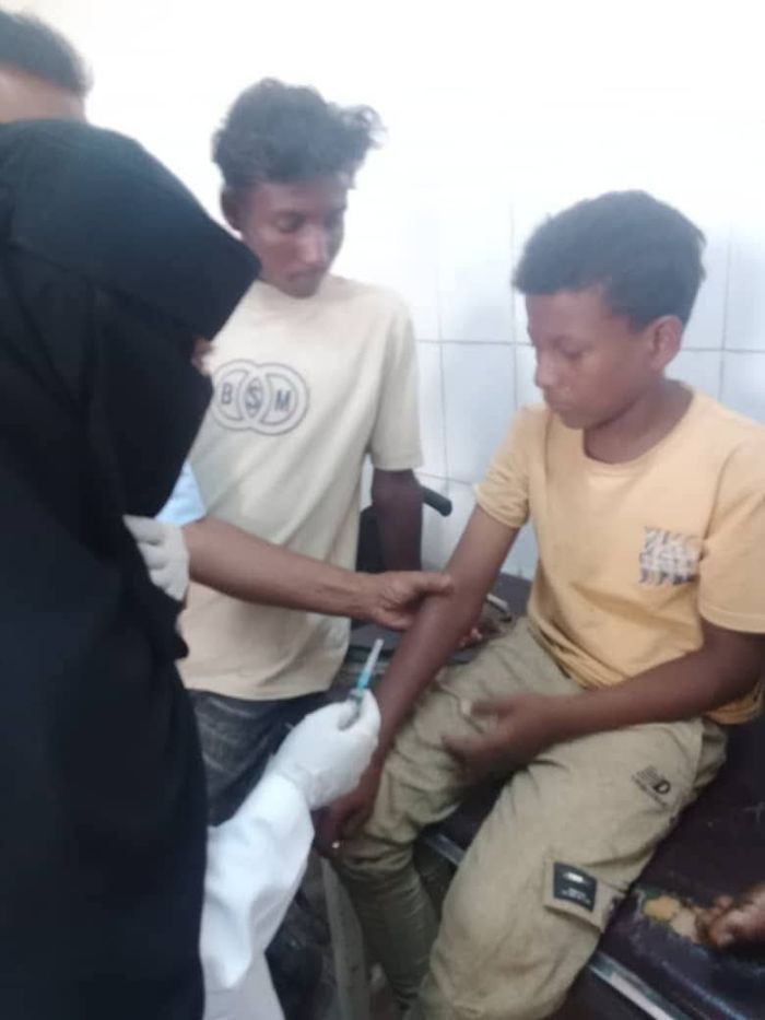 سبعة مصابين في اشتباكات مسلحة بسوق الخضار في جعار – أبين