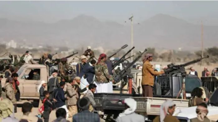 قتلى وجرحى باشتباكات بين مسلحين قبليين وسط العاصمة المختطفة صنعاء