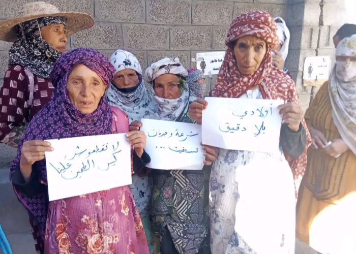  تعز .. احتجاجات على قرار وقف مساعدات برنامج الأغذية العالمي في مشرعة وحدنان