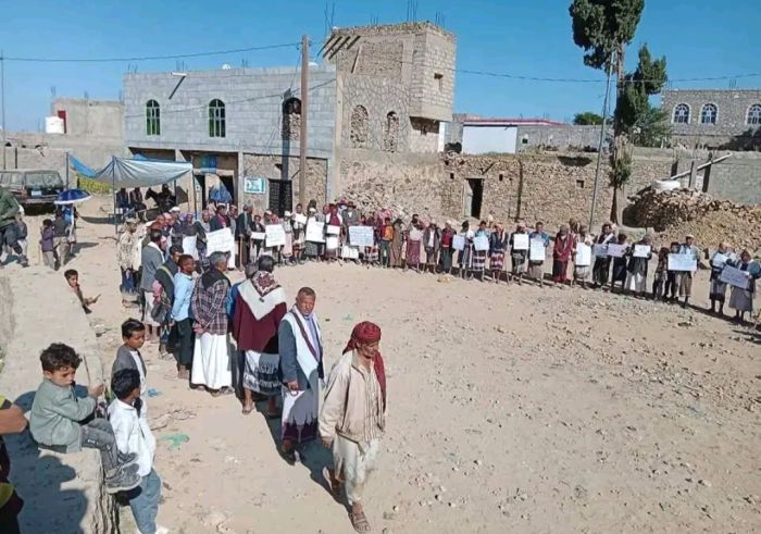  قبائل بني مطر تتحدى عصابة الحوثي وتحتشد لدفن أحد أبنائها