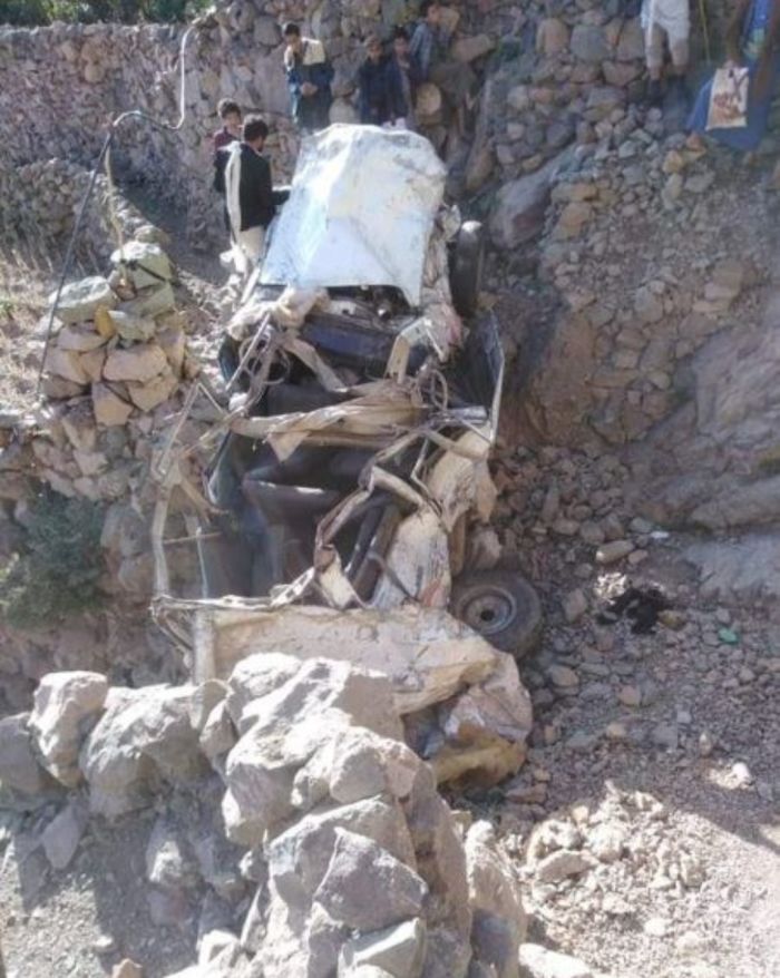  37 وفاة و203 إصابة بحوادث السير خلال أسبوعين في المحافظات المحررة