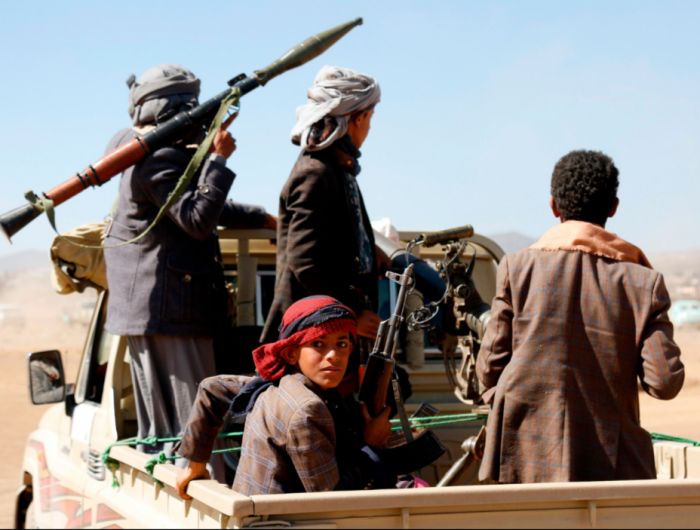  بعد أيام من اقتحام مقر المنظمة .. عصابة الحوثي تواصل اعتقال مسؤول في أطباء بلا حدود بصنعاء