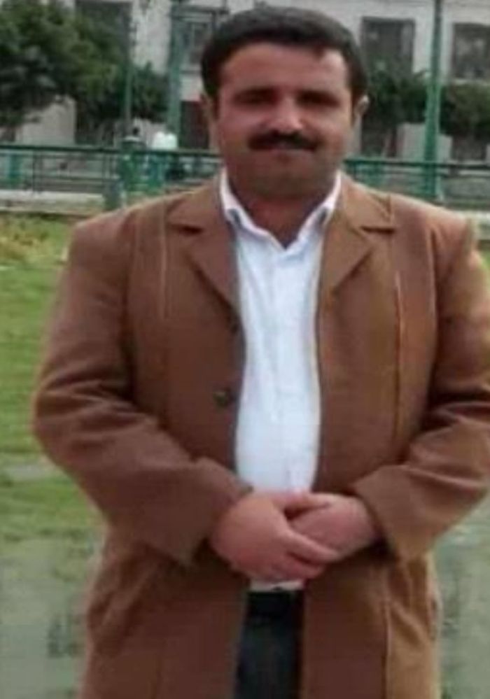 تربية عمران تهدد مدير مدرسة بالفصل بعد شكواه ضد قيادي حوثي