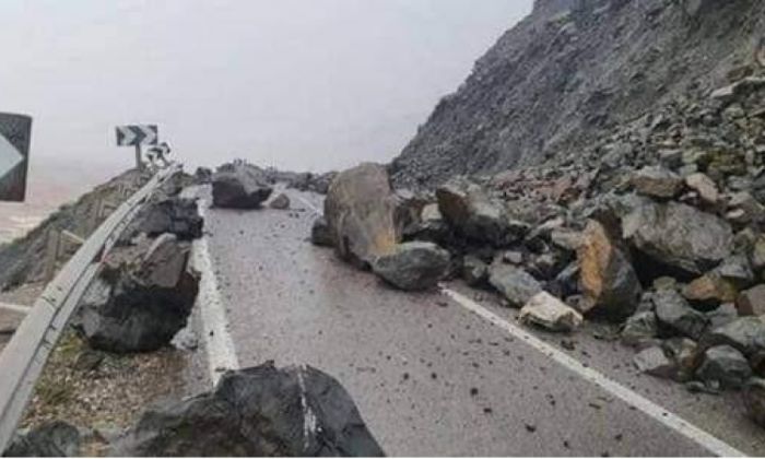 رغم جبايات يومية تتجاوز ملياري ريال… طرق الحديدة تتحول إلى “مصائد موت” تحت حكم مليشيا الحوثي