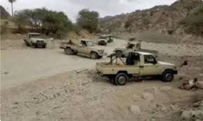  بعد نجاح الجبولي في استخدام محافظ تعز لمخطط الإخوان، شرع بافتعال مواجهات مع الحوثي لخلط الأوراق في المقاطرة