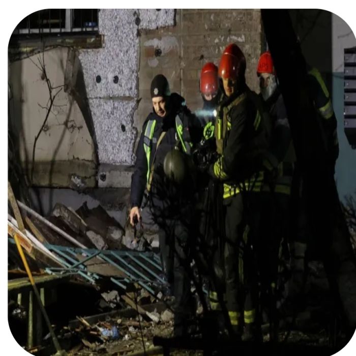 قتيل وسبعة جرحى في هجوم روسي جديد بالطائرات المسيّرة على كييف