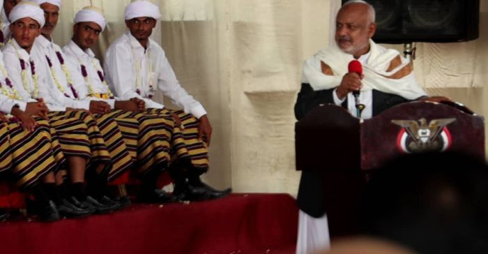 المخا تشهد عرساً جماعياً لخمس مئة شاب وفتاة ضمن فعالية "فرحة وطن"