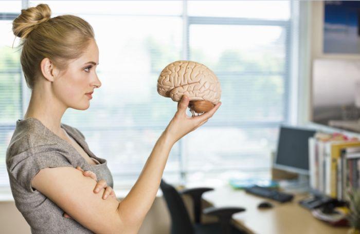 4 عادات بسيطة تؤخر شيخوخة الدماغ بمقدار ثماني سنوات