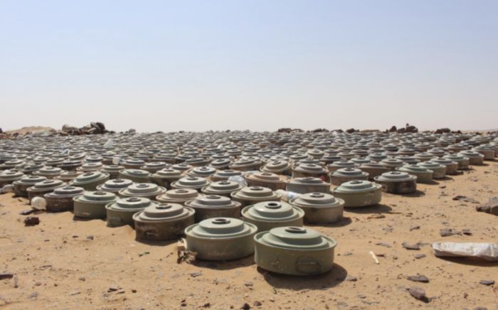  تفكيك 924 لغمًا حوثيًا خلال أسبوع في عدة محافظات يمنية