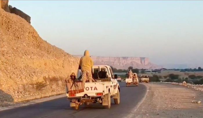 تصعيد عسكري جديد في حضرموت مع توسّع انتشار قوات الانتقالي في غيل بن يمين 