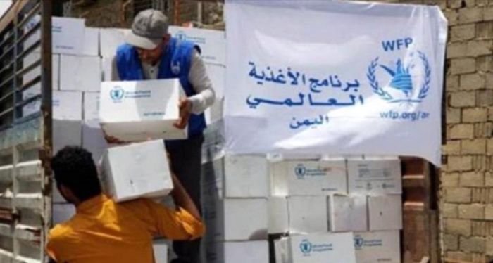  تعز .. اتهامات للجان المجتمعية بحرمان آلاف الأسر من المساعدات الغذائية